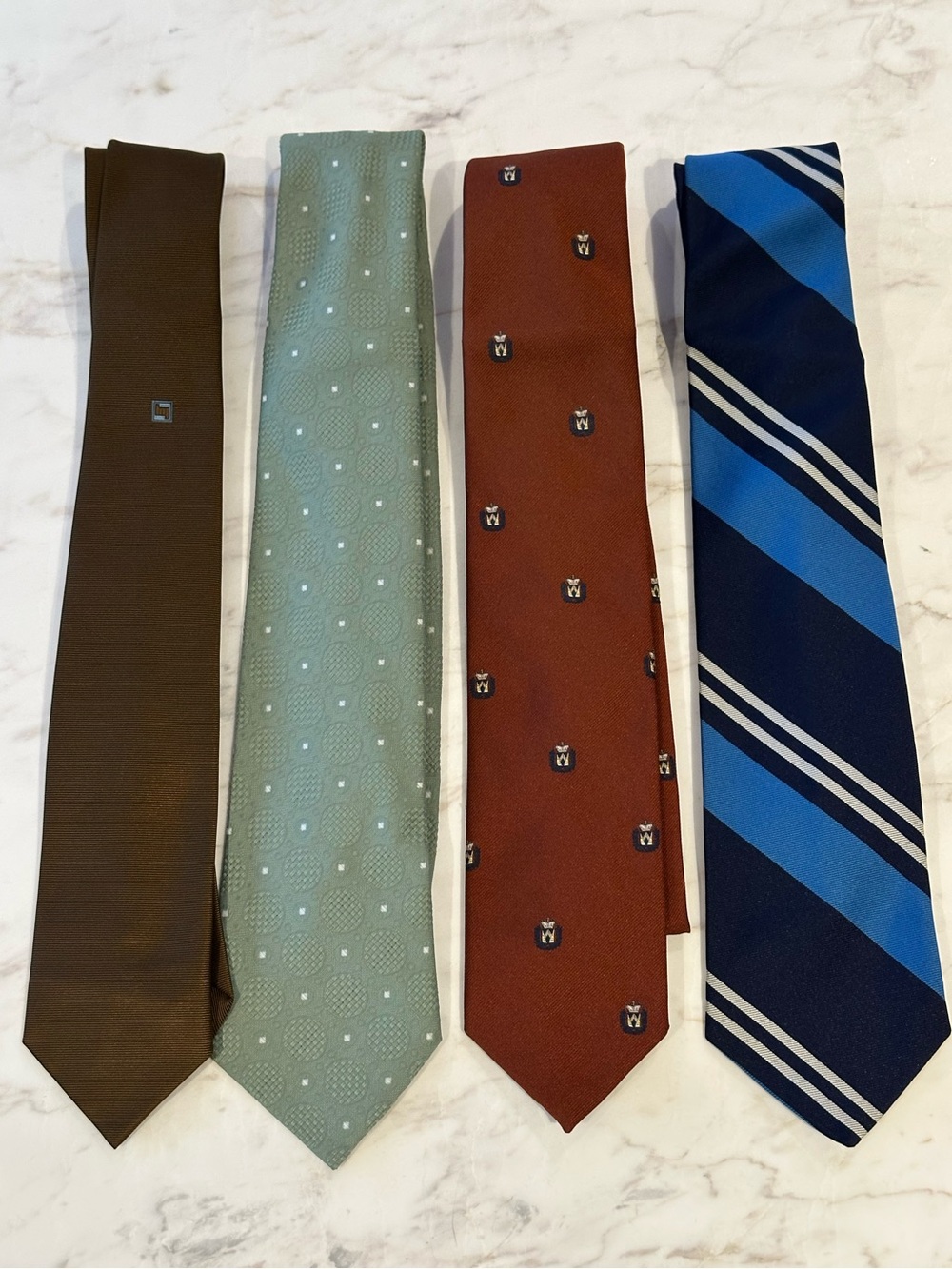 Vintage 1970’s Men’s Tie Bundle of 4 Ties